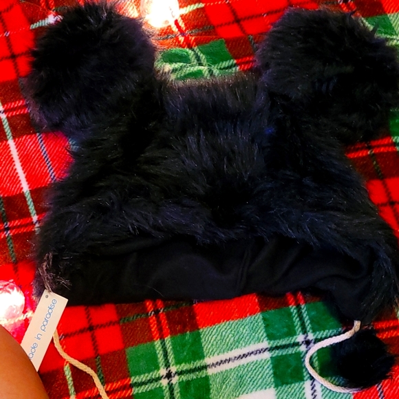 Hat with ears - Picture 1 of 2